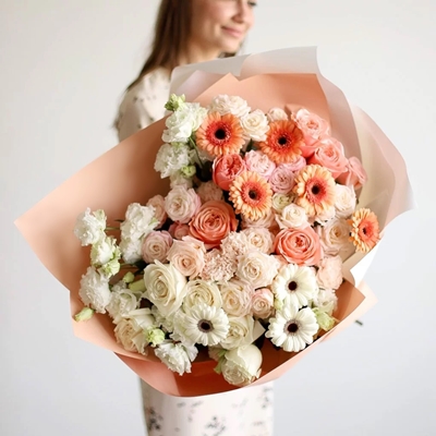 Luxury flower delivery Manchester