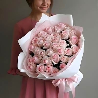 Luxury roses delivery Kensington
