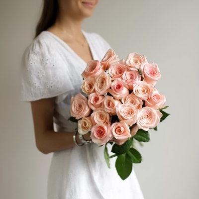 Send rose bouquets to UK